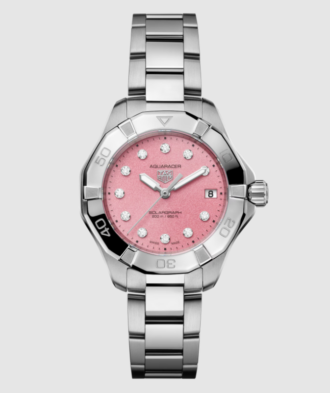 新品同様　タグホイヤー　コネクテッド　E4 レッドブルレーシングエディション F1好き必見！ 特別なウオッチフェイスを搭載したオラクル・レッドブル